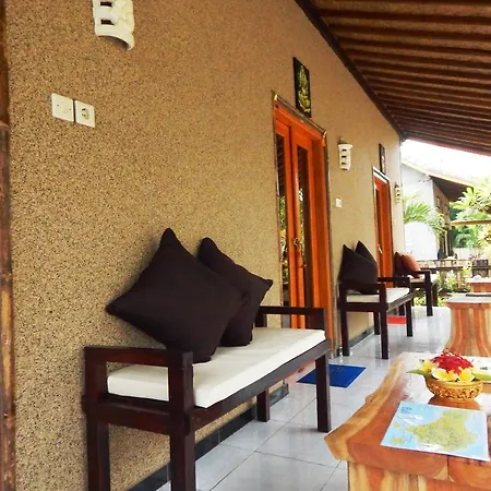 Yuda Menjangan Homestay Banyuwedang Exterior photo