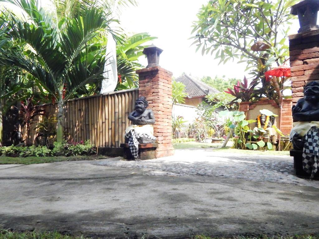 Yuda Menjangan Homestay